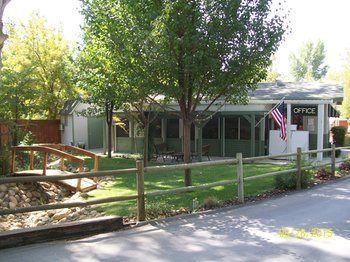 Camp James Hotel Kernville Buitenkant foto